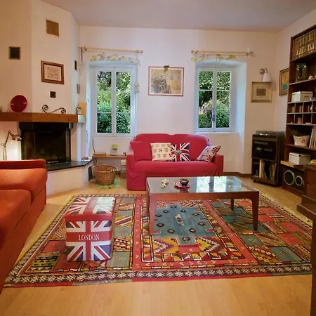 Apartment Romantic Lina